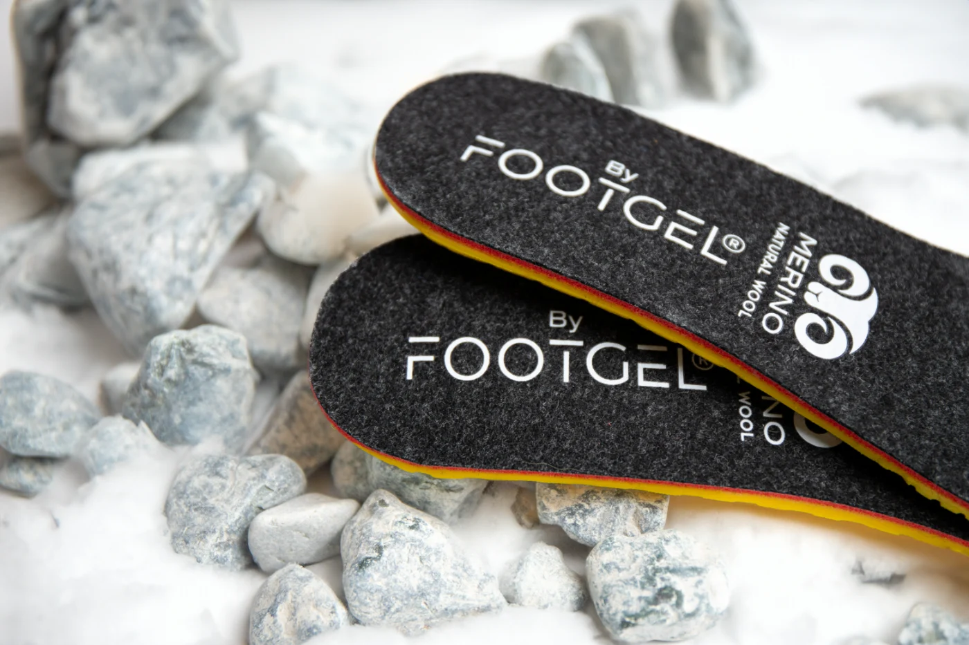 Plantillas Footgel Outdoor Invierno colocadas en el calzado